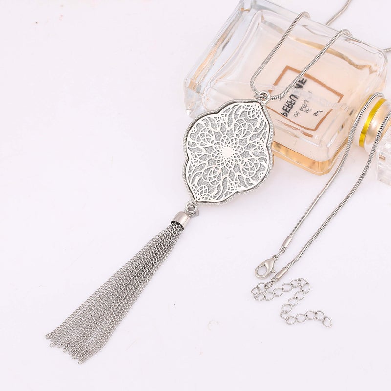 MOLOCH Long Necklaces For Woman Disk Circle Pendant Necklaces Tassel Fringe Y Necklace Set Statement Pendant (quatrefoil-shaped-silver) - Image 4